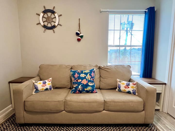 Gästrum - Sovsoffa - Sängkläder tillhandahålls - Smart-TV