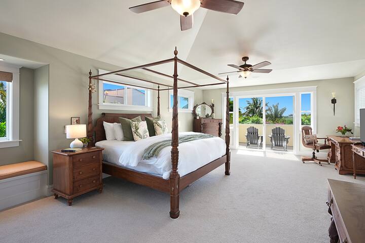 6 Bed Ultra Luxury Home with Pool Near Grand Hyatt gallery image 3