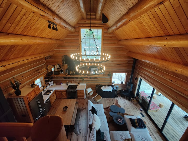 The Teanaway Pines Cabins for Rent in Cle Elum, Washington, United