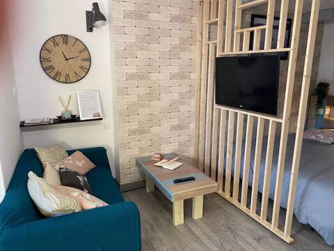 Popular Airbnb listing: La Noisette in Équemauville