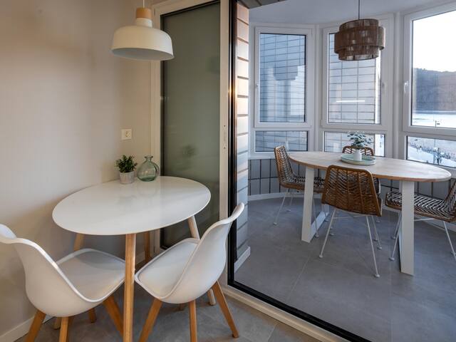 Zarautz Beach with parking by Aston Rentals gallery image 4