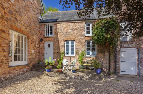 East Harwood Farm Cottage, Timberscombe