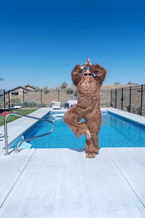 Sasquatch Oasis at Desert Aire