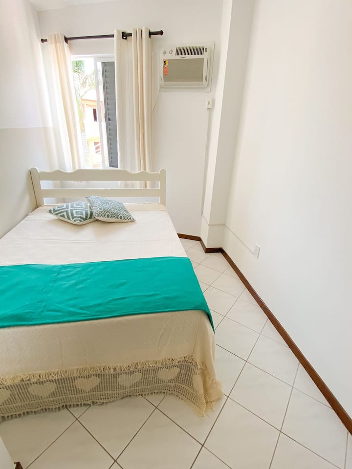 Ყველა ან მეოთხე ფოტო, მეოთხე