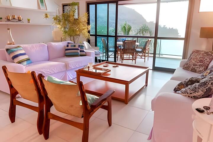 Vibras Imóveis managed Airbnb listing 1