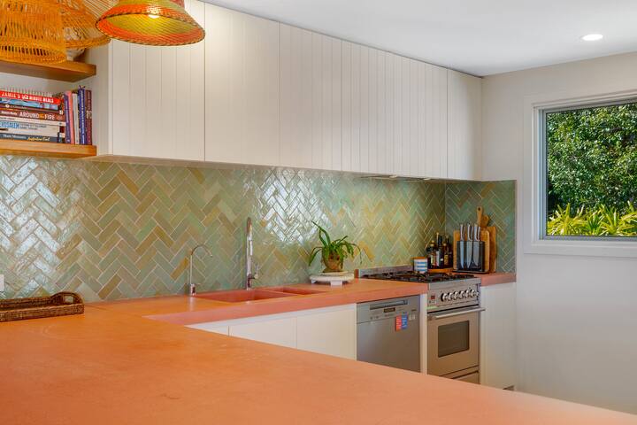 Lee Lane Beach House gallery image 5