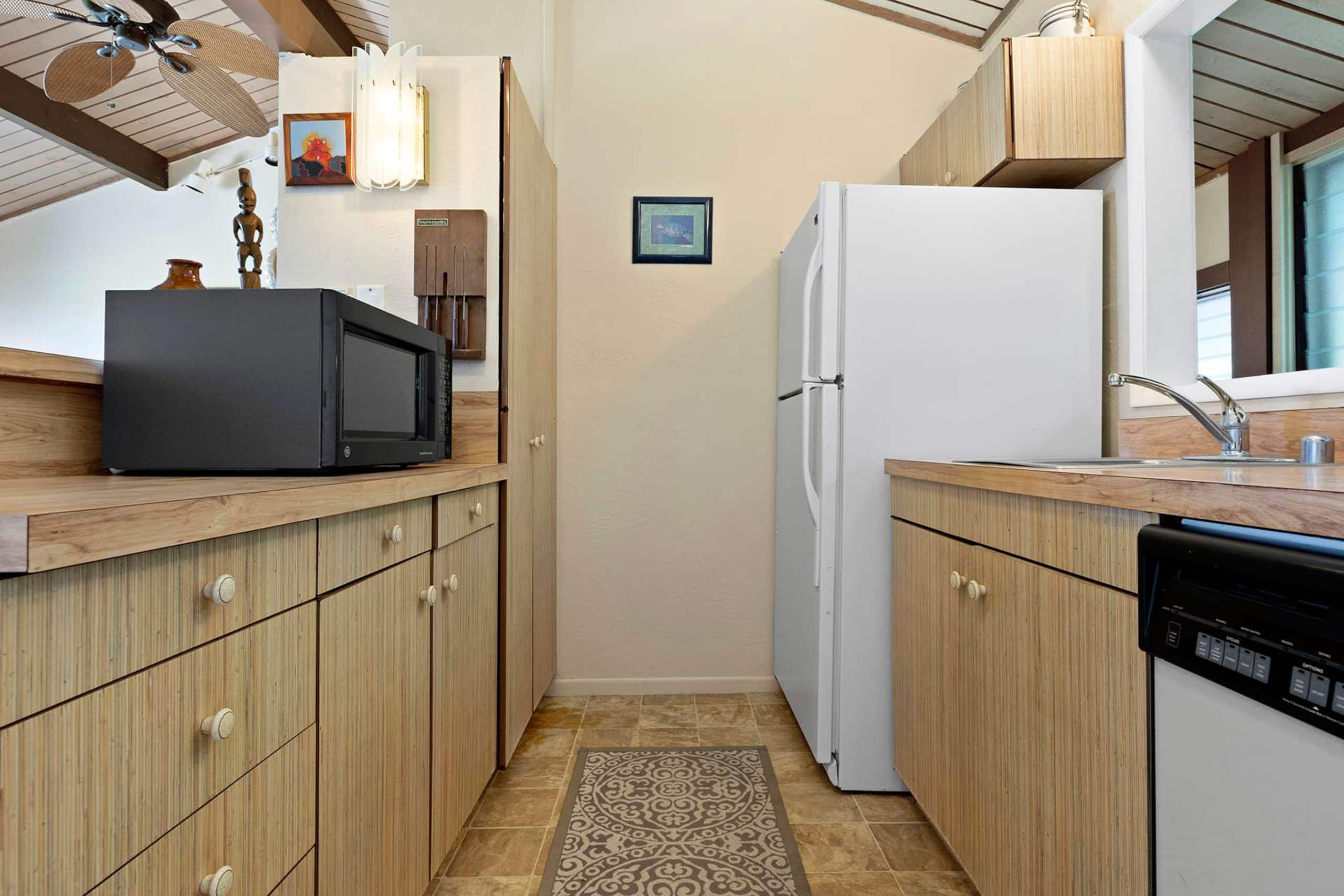 Condo in Kailua-Kona · ★4.6 · 1 bedroom · 1 bed · 1 private bath - Image 11
