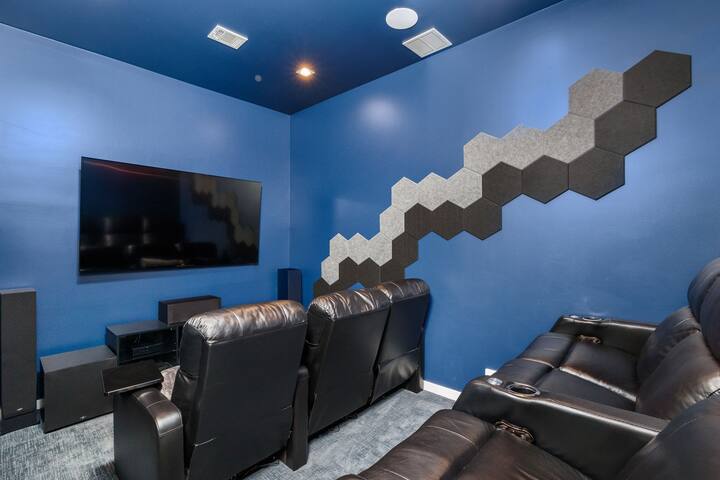 Pool, Town Lake & Rainey | Zenith – Portoro gallery image 5