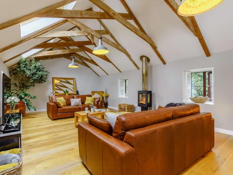 4 Bed in Newquay (82560)