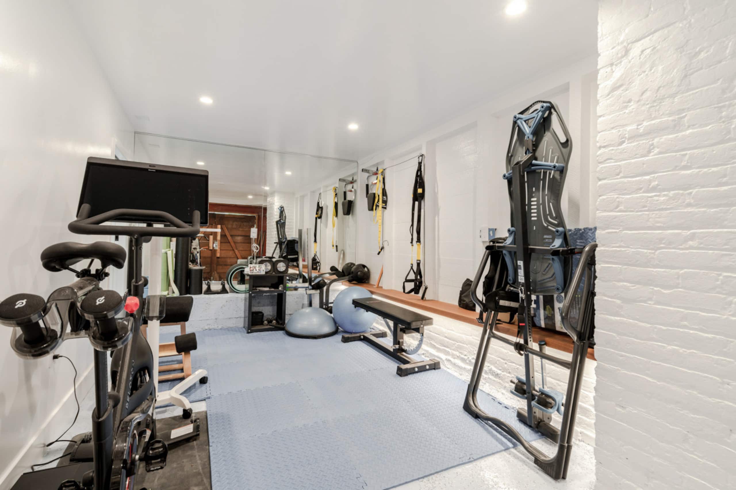 Home in San Francisco · ★4.87 · 3 bedrooms · 5 beds · 3 baths - Image 55