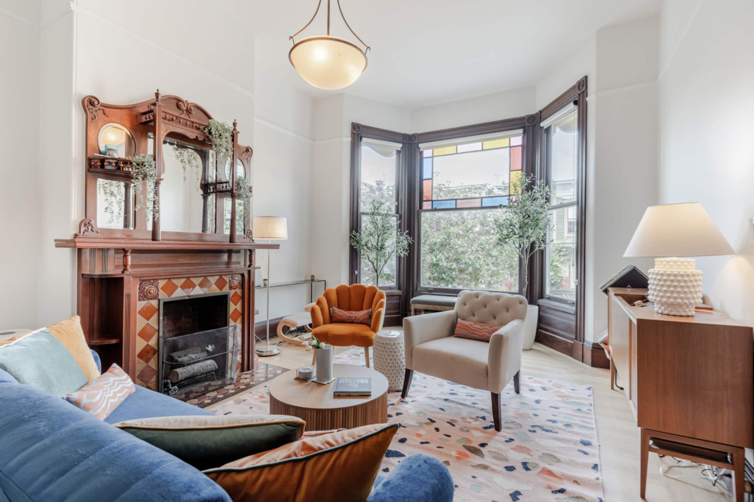Home in San Francisco · ★4.87 · 3 bedrooms · 5 beds · 3 baths - Image 2
