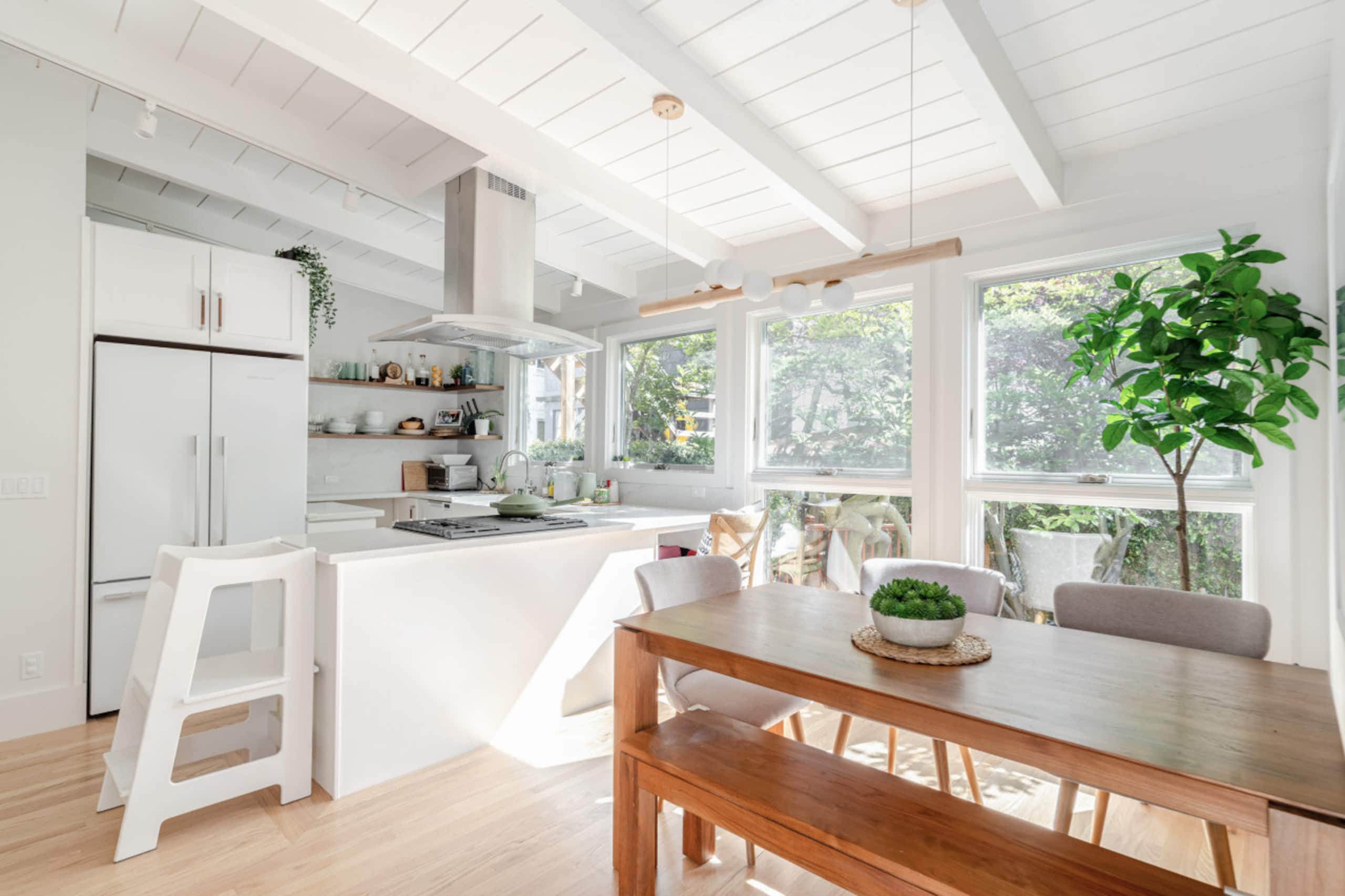 Home in San Francisco · ★4.87 · 3 bedrooms · 5 beds · 3 baths - Image 25