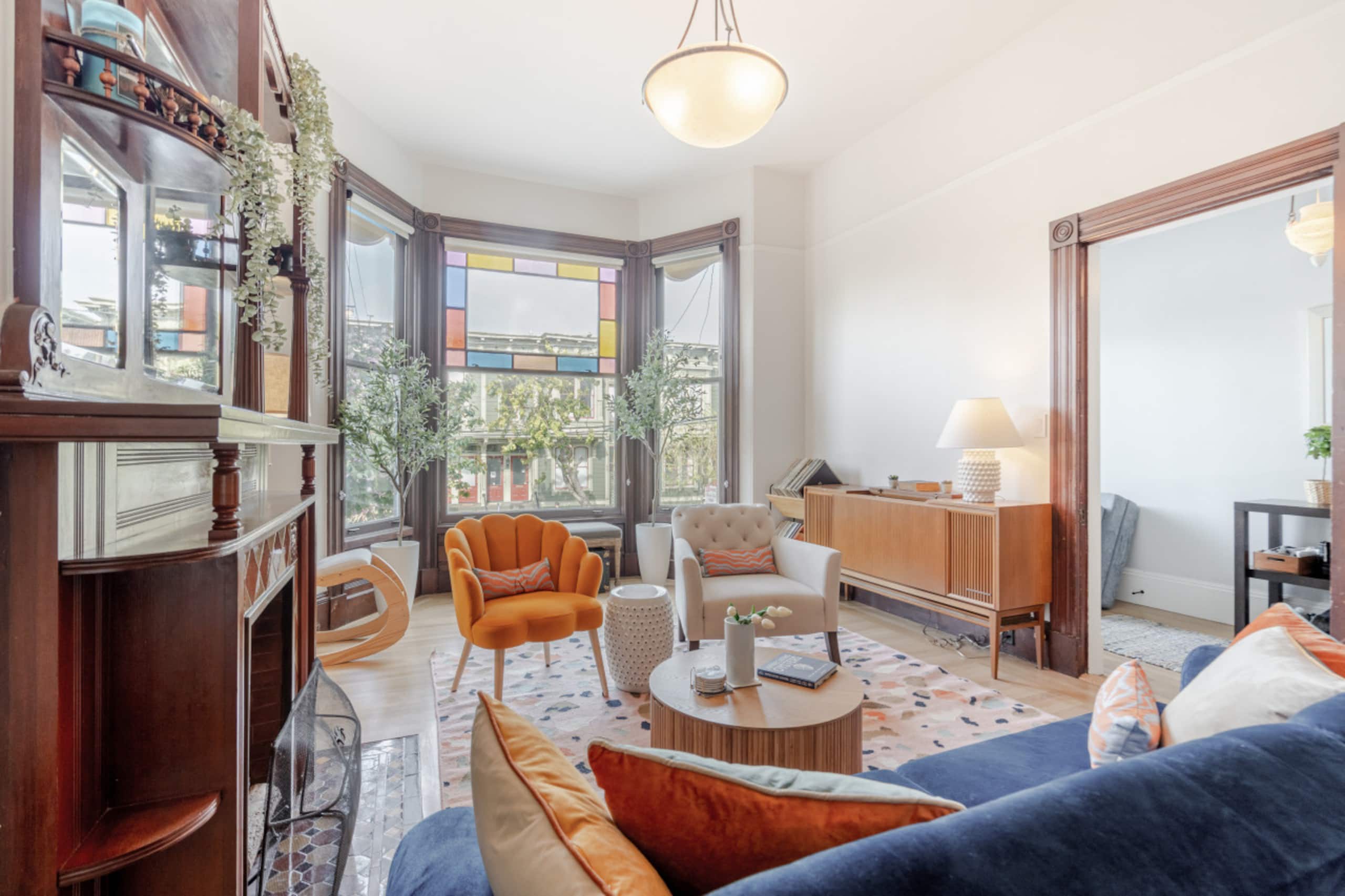 Home in San Francisco · ★4.87 · 3 bedrooms · 5 beds · 3 baths - Image 4
