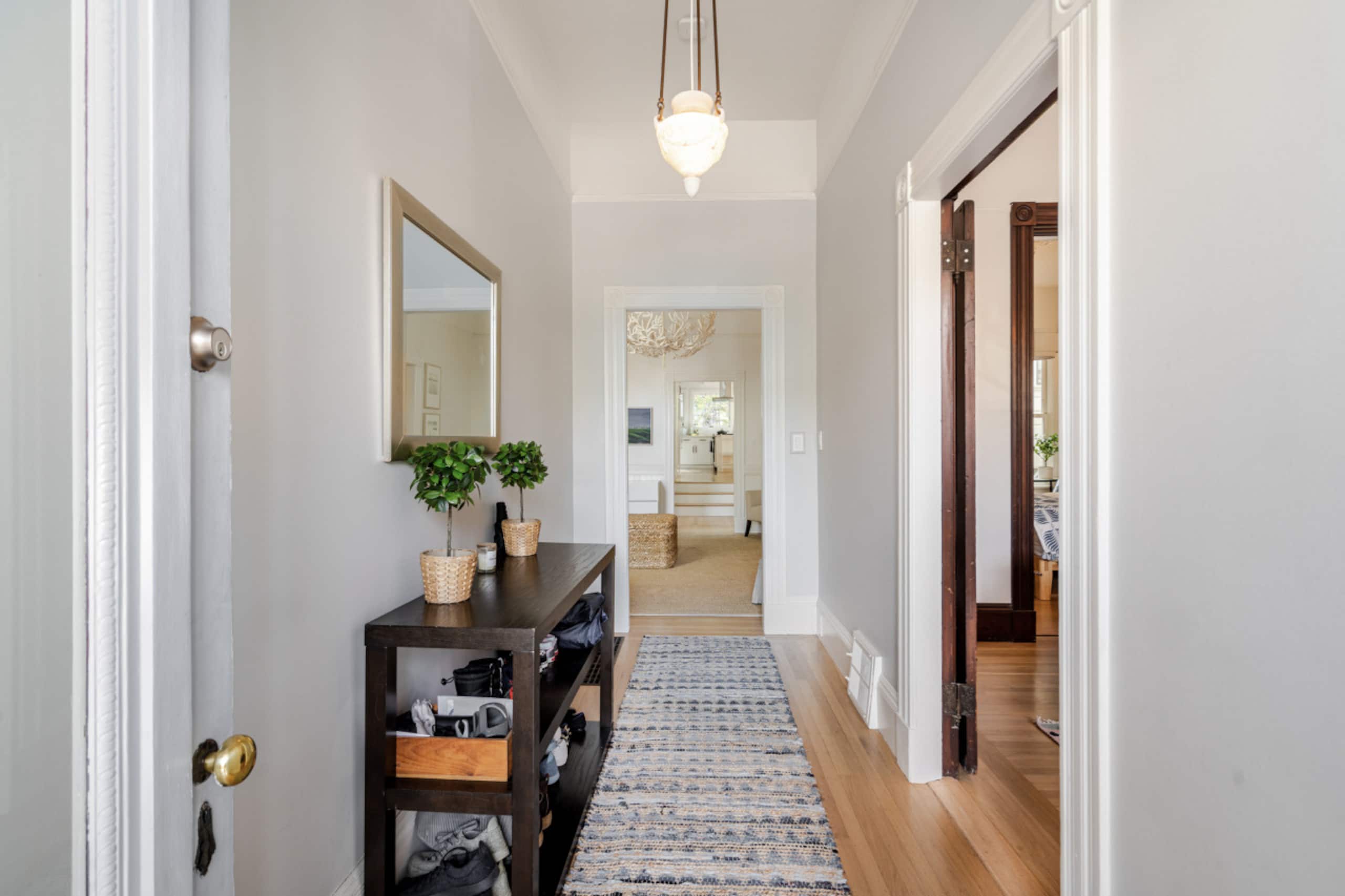 Home in San Francisco · ★4.87 · 3 bedrooms · 5 beds · 3 baths - Image 61