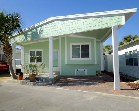 Venture Out # 34 Gulf Loop 3bd 2ba With Golf Cart!