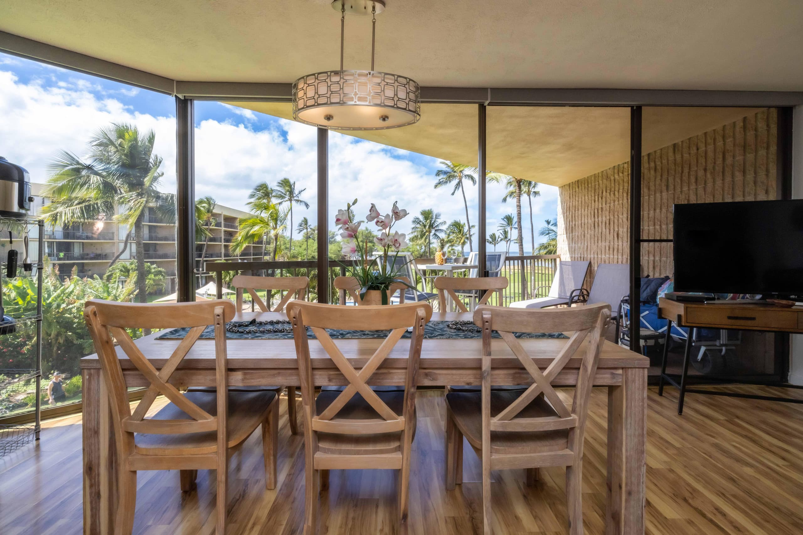 Condo in Kihei · ★4.91 · 2 bedrooms · 3 beds · 2 baths - Image 7