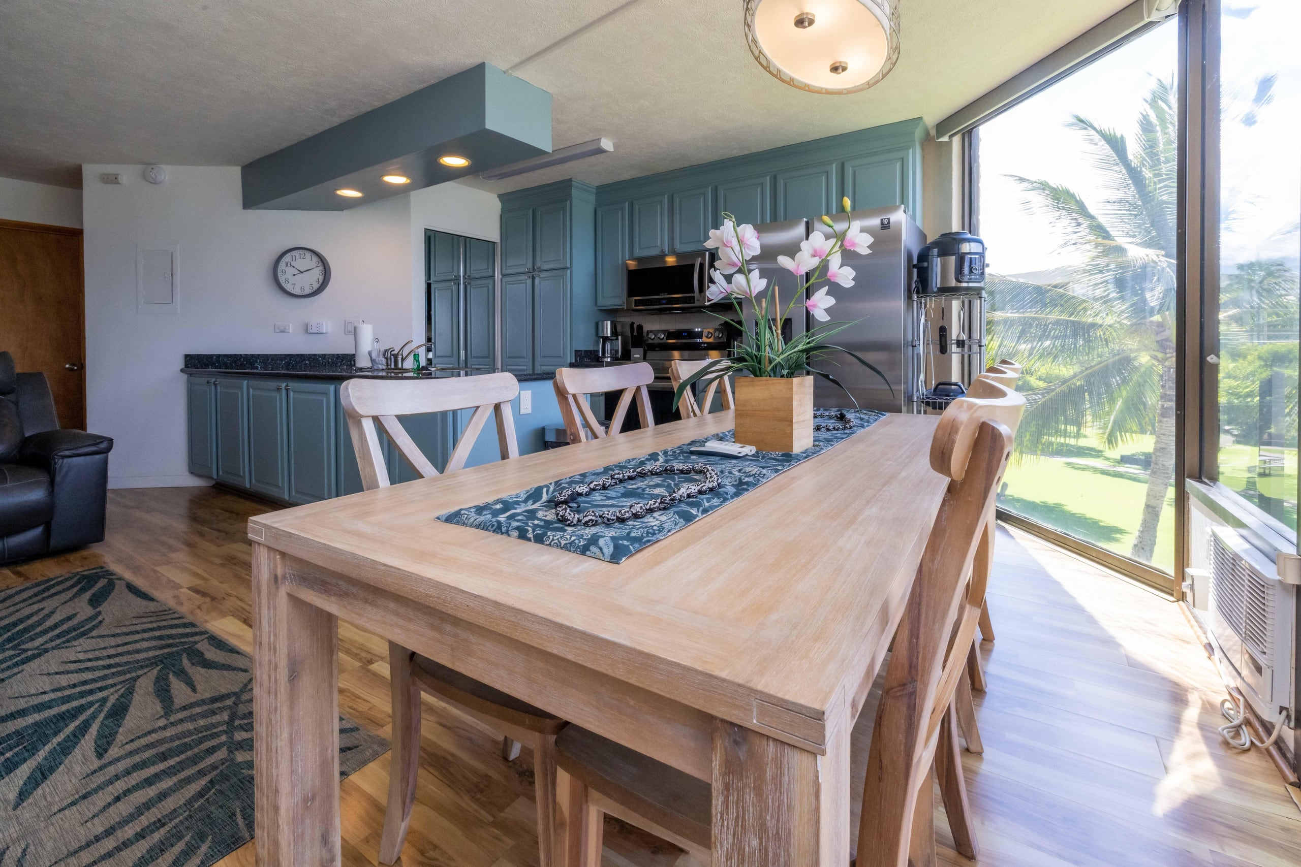 Condo in Kihei · ★4.91 · 2 bedrooms · 3 beds · 2 baths - Image 8