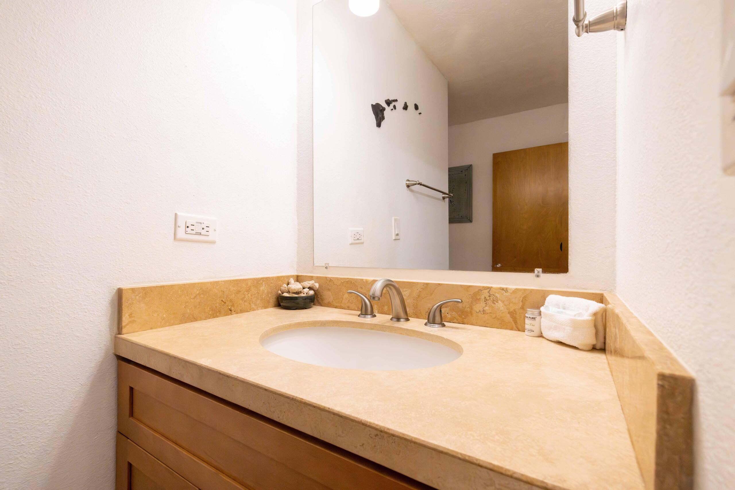 Condo in Kihei · ★4.91 · 2 bedrooms · 3 beds · 2 baths - Image 20