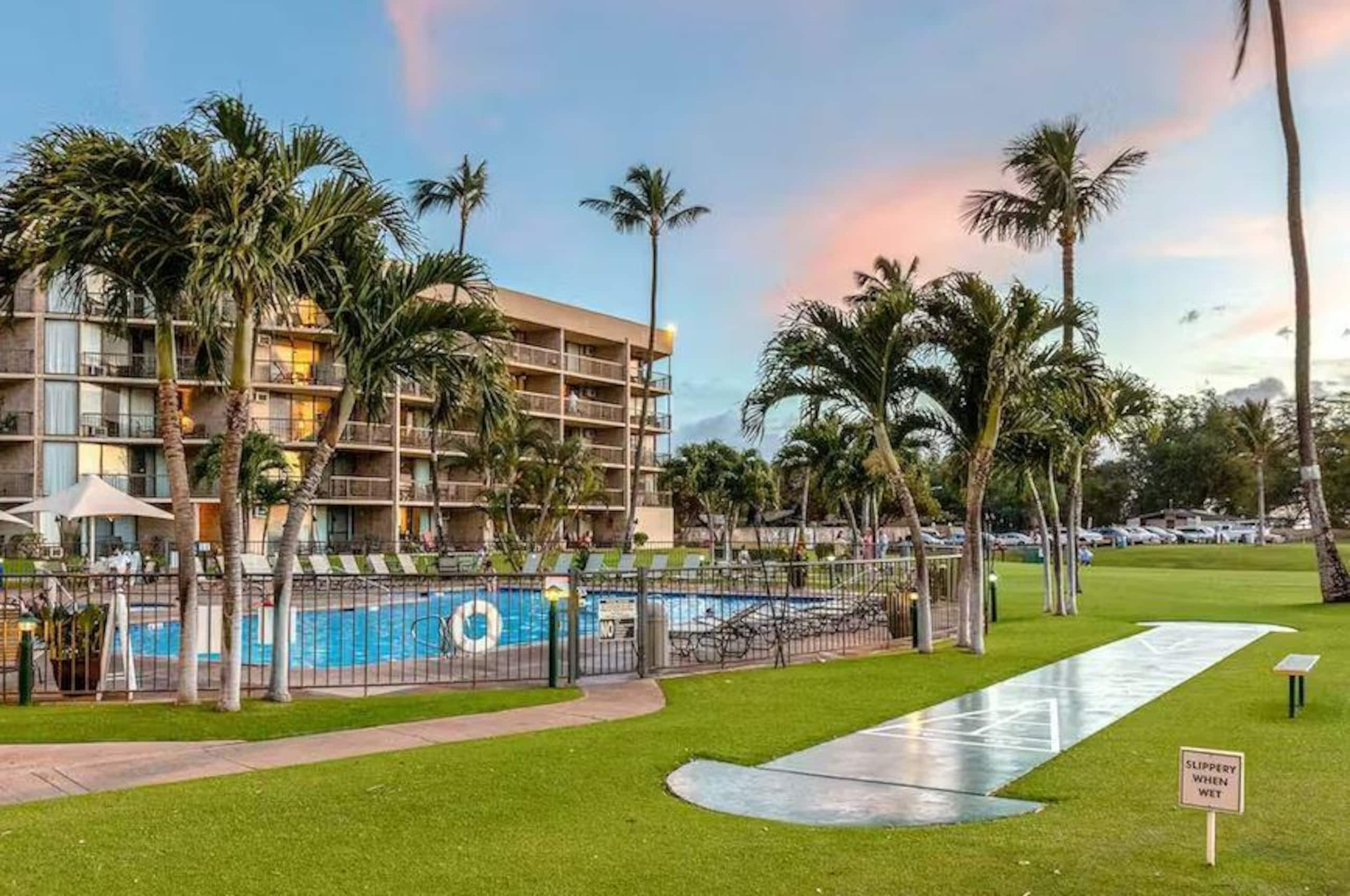 Condo in Kihei · ★4.91 · 2 bedrooms · 3 beds · 2 baths - Image 30