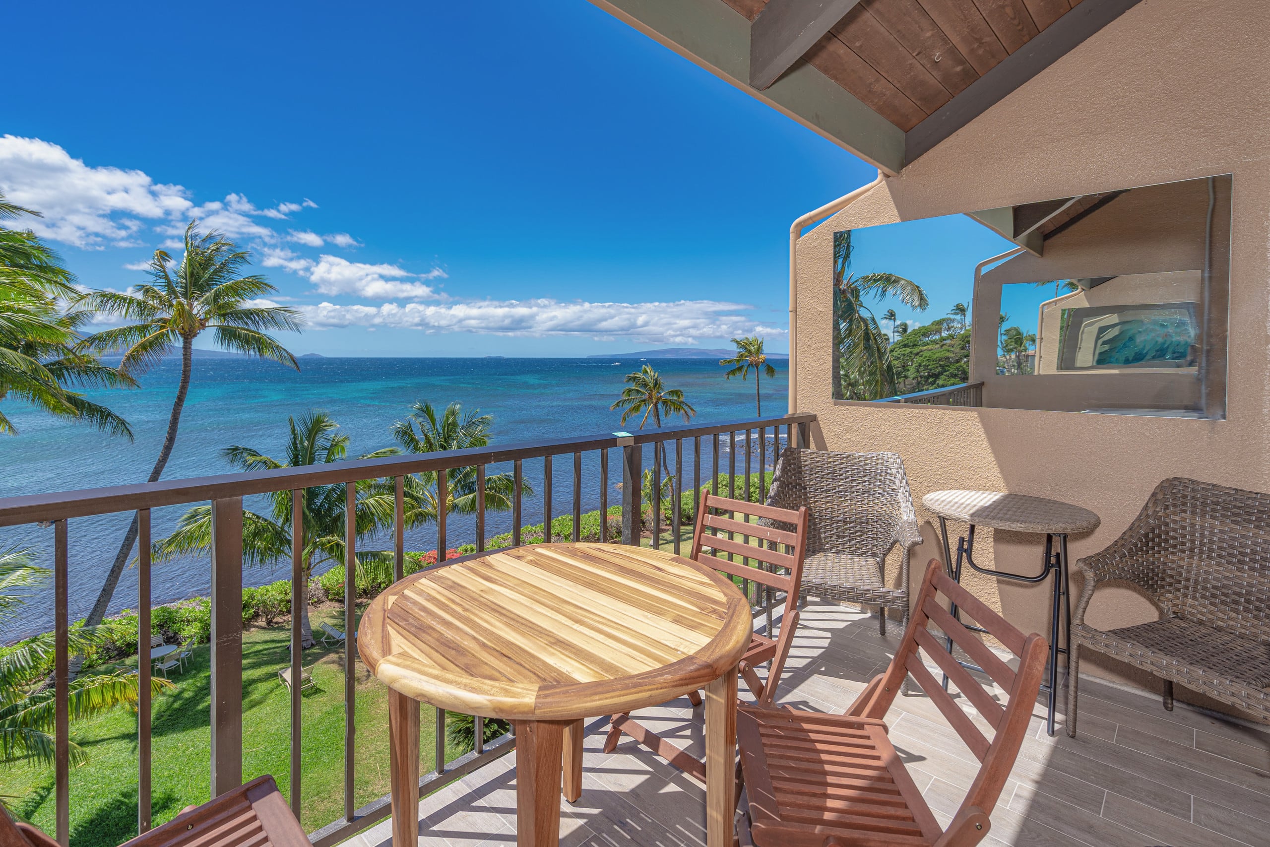 Condo in Wailuku · ★4.47 · 3 bedrooms · 5 beds · 2 shared baths - Image 20