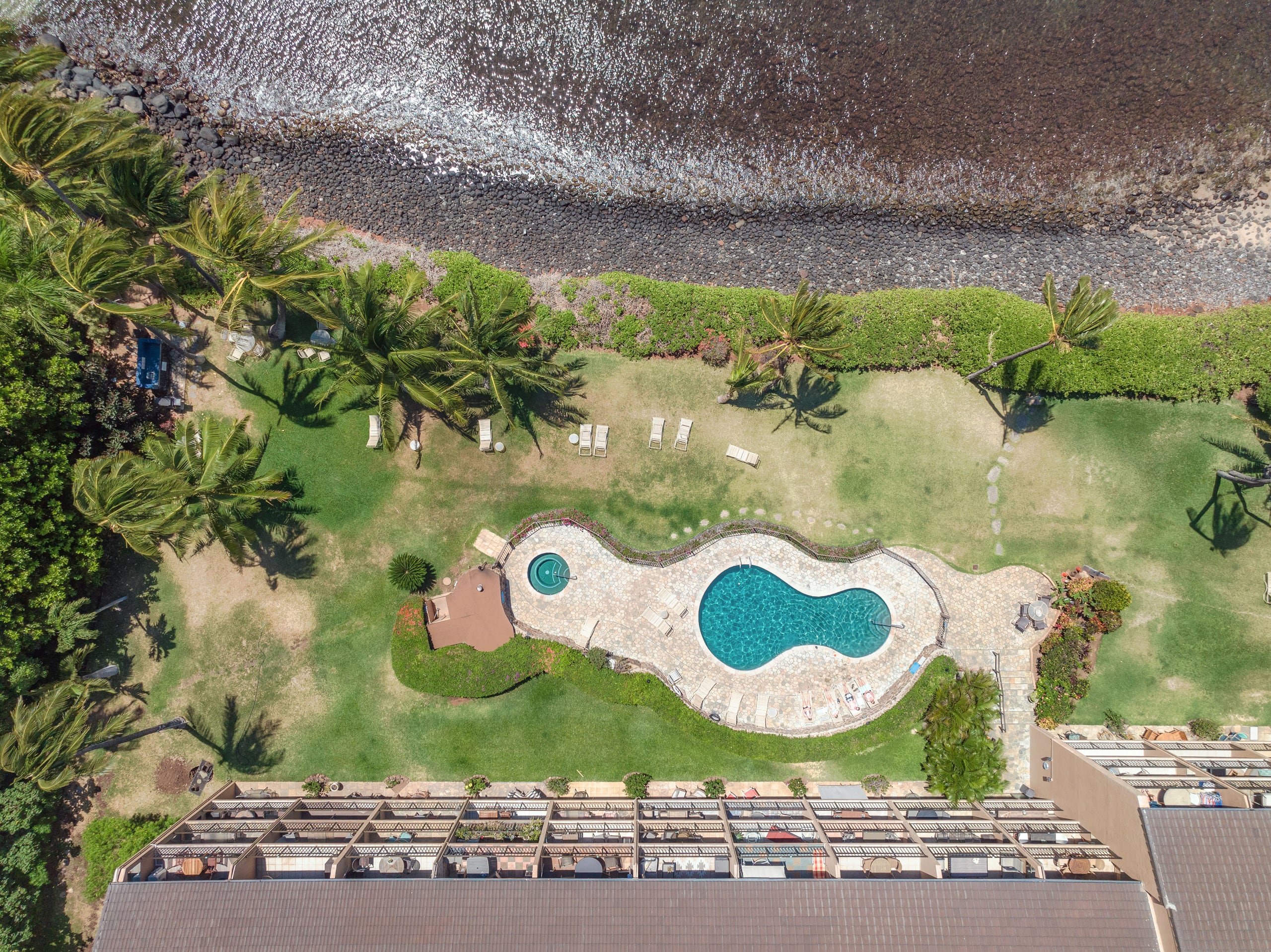 Condo in Wailuku · ★4.47 · 3 bedrooms · 5 beds · 2 shared baths - Image 23