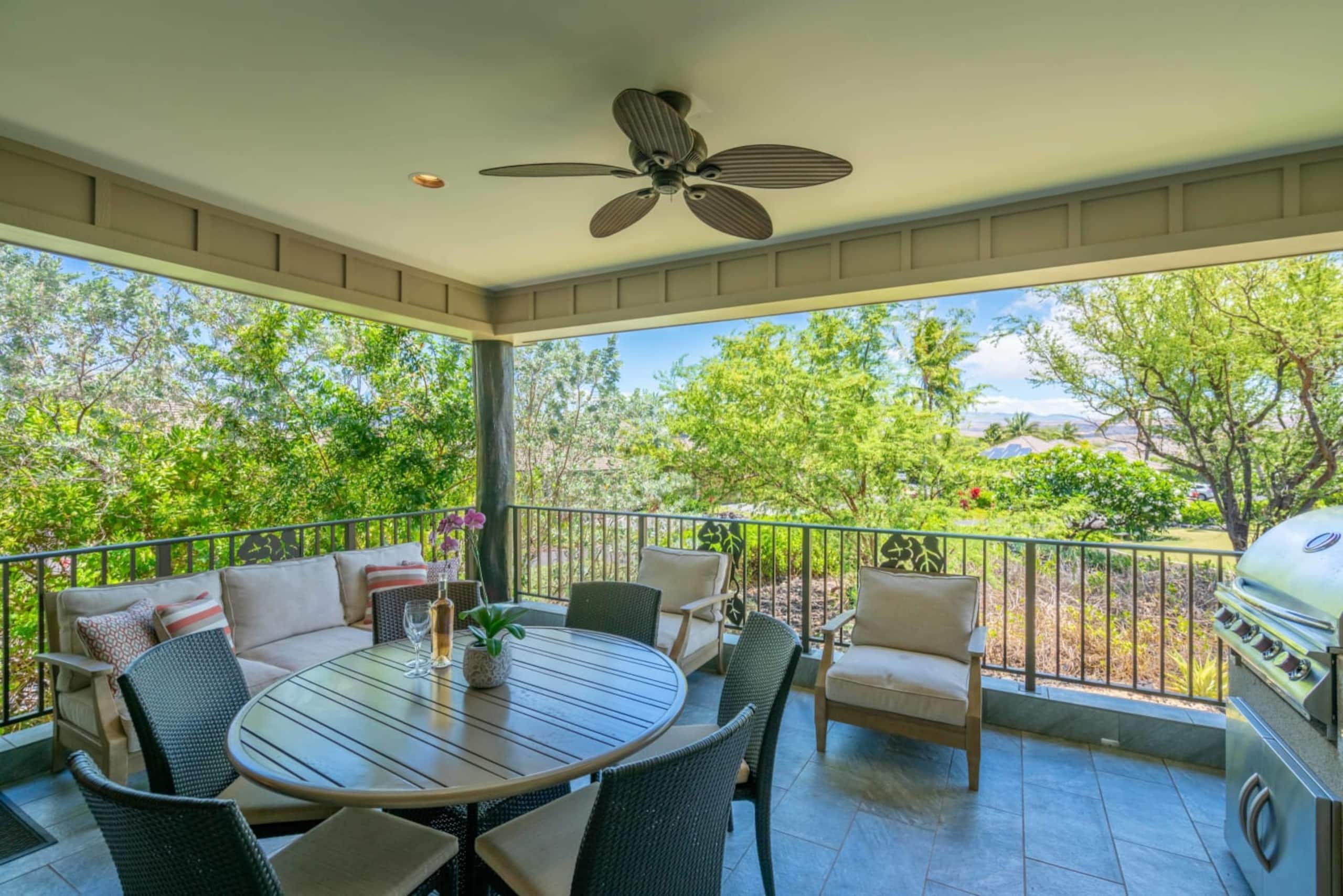 Home in Waimea · ★5.0 · 4 bedrooms · 6 beds · 3.5 private baths - Image 8
