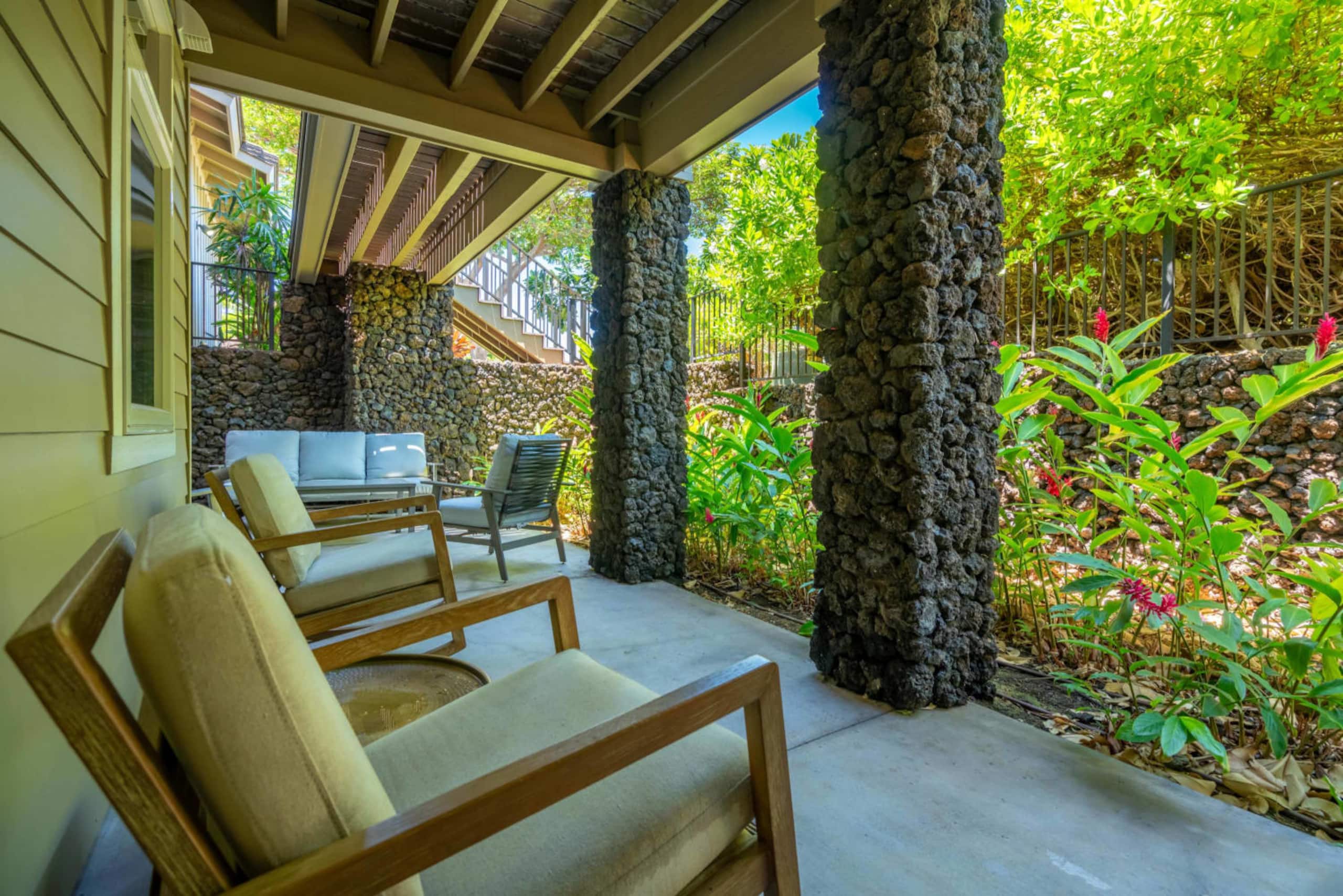 Home in Waimea · ★5.0 · 4 bedrooms · 6 beds · 3.5 private baths - Image 18