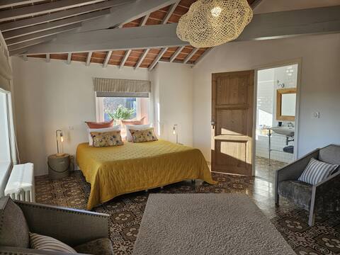 Suite Grand-Duc-Suite-Ensuite-Sea view