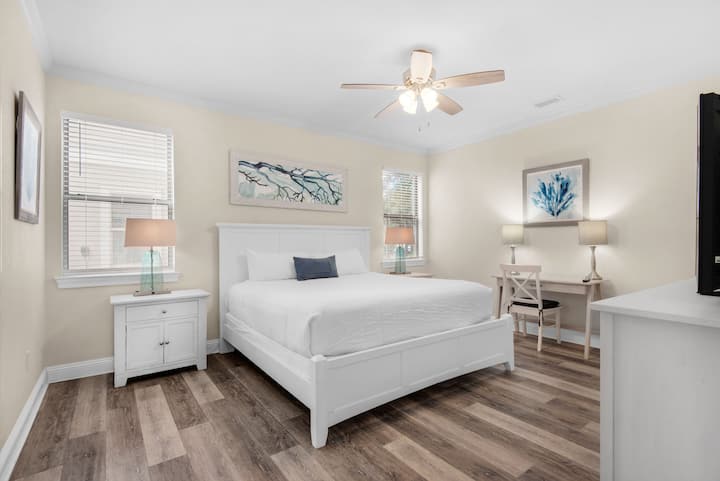 غرفة النوم الرئيسية