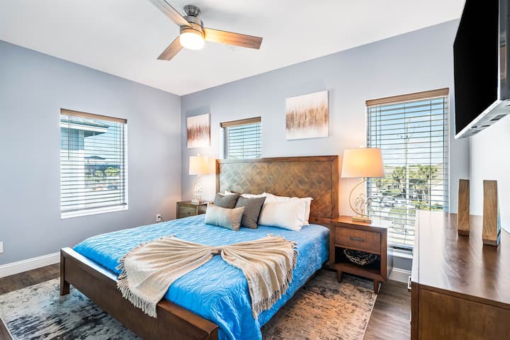 King Suite | მესამე სართული