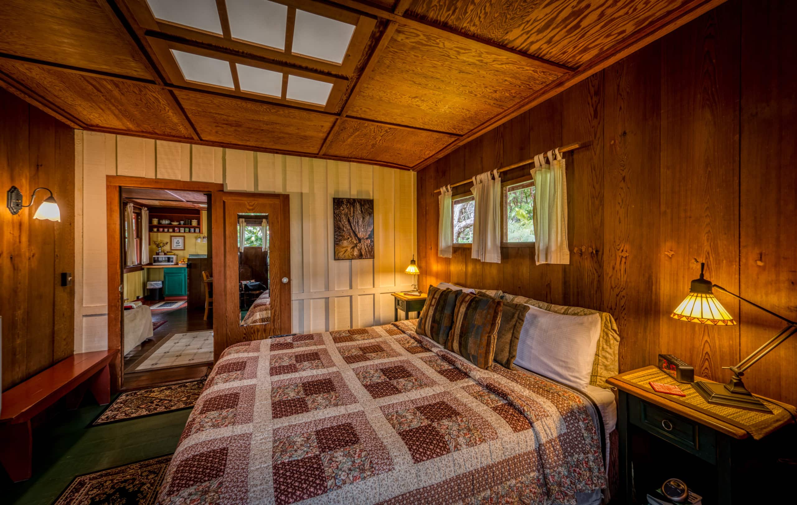 Cabin in Volcano · ★4.99 · 1 bedroom · 3 beds · 1 bath - Image 5