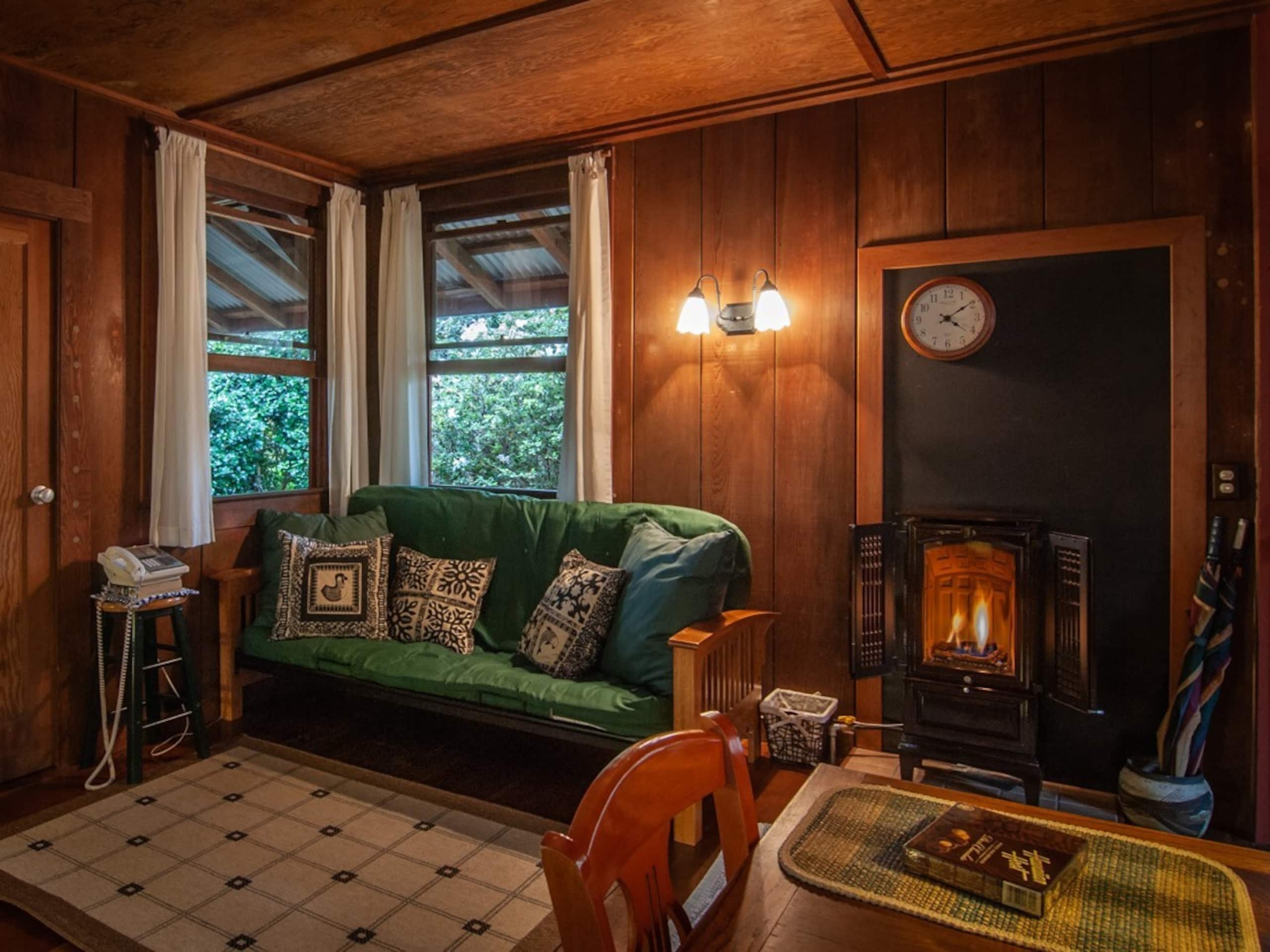 Cabin in Volcano · ★4.99 · 1 bedroom · 3 beds · 1 bath - Image 17