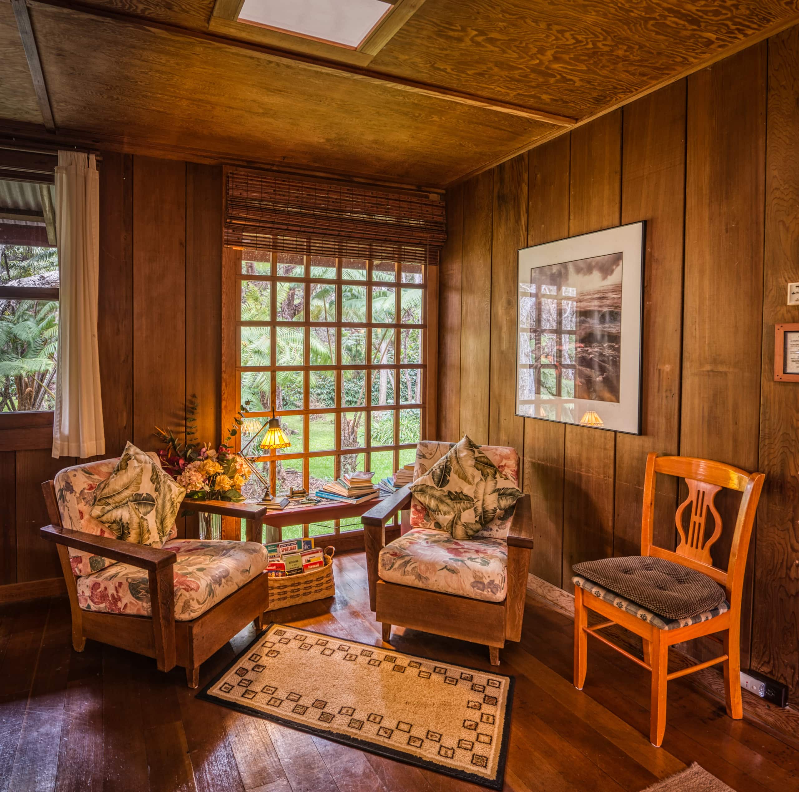 Cabin in Volcano · ★4.99 · 1 bedroom · 3 beds · 1 bath - Image 2