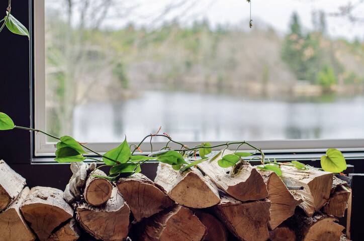 Lakeside Lodge gallery image 4