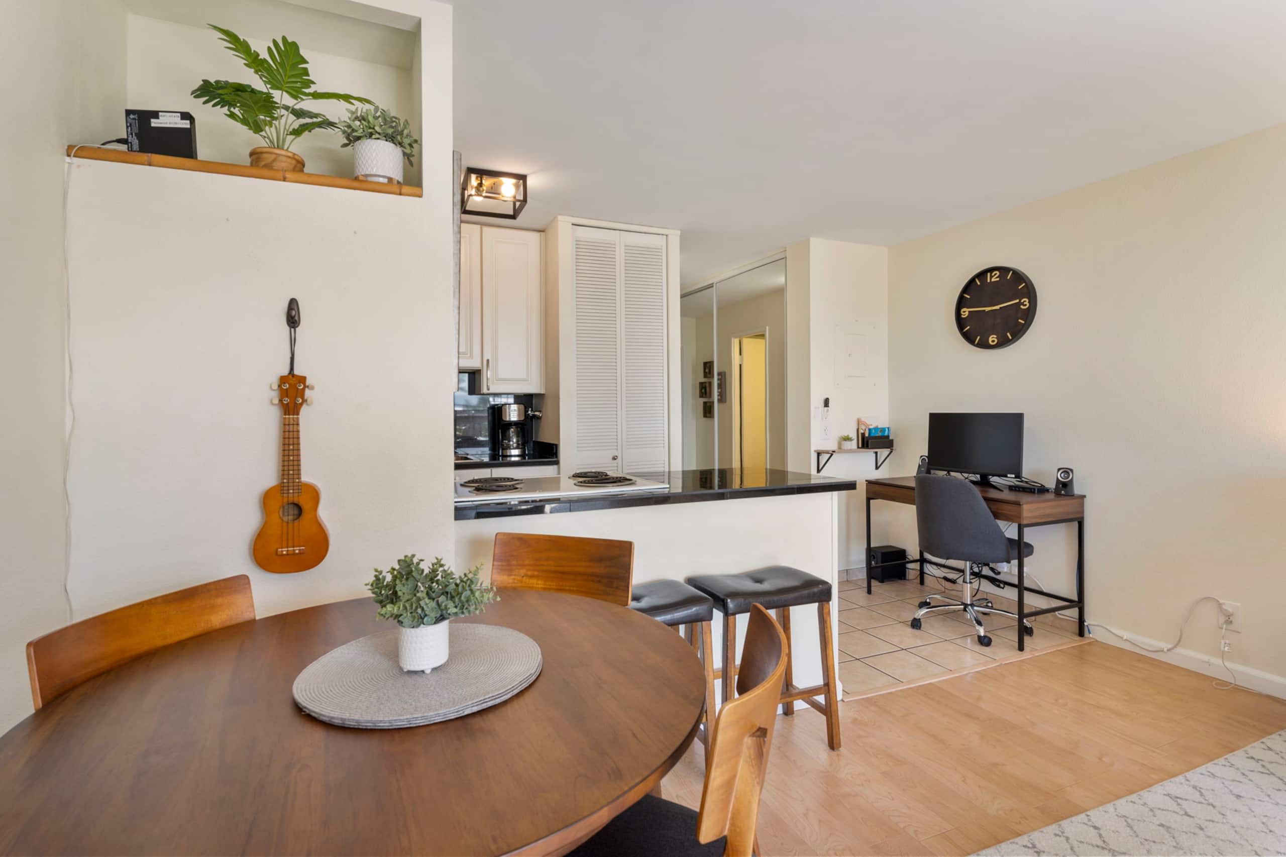 Condo in Kihei · ★4.88 · 1 bedroom · 2 beds · 1 private bath - Image 15