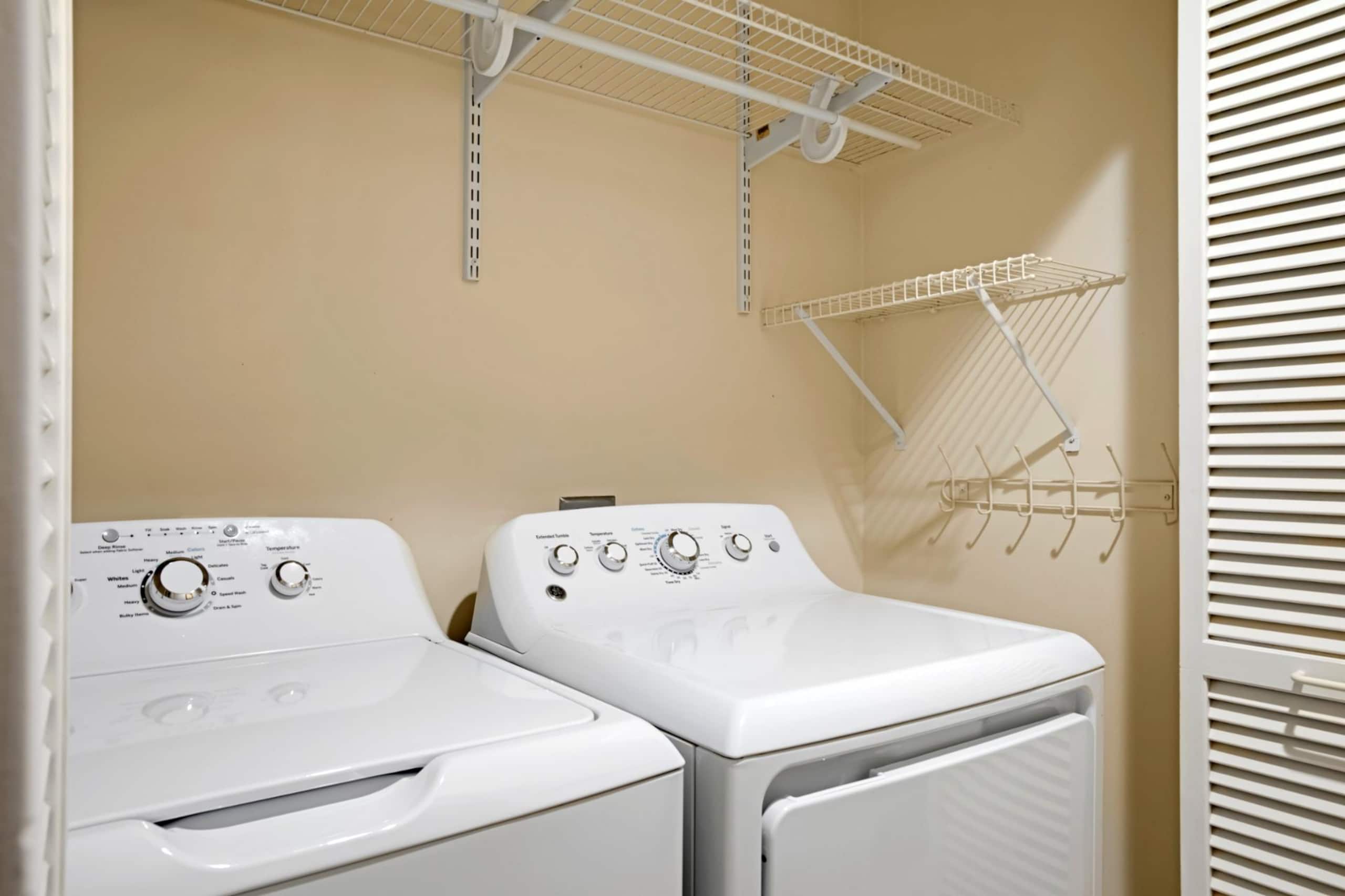 Condo in Lahaina · ★4.83 · 2 bedrooms · 3 beds · 2 baths - Image 45
