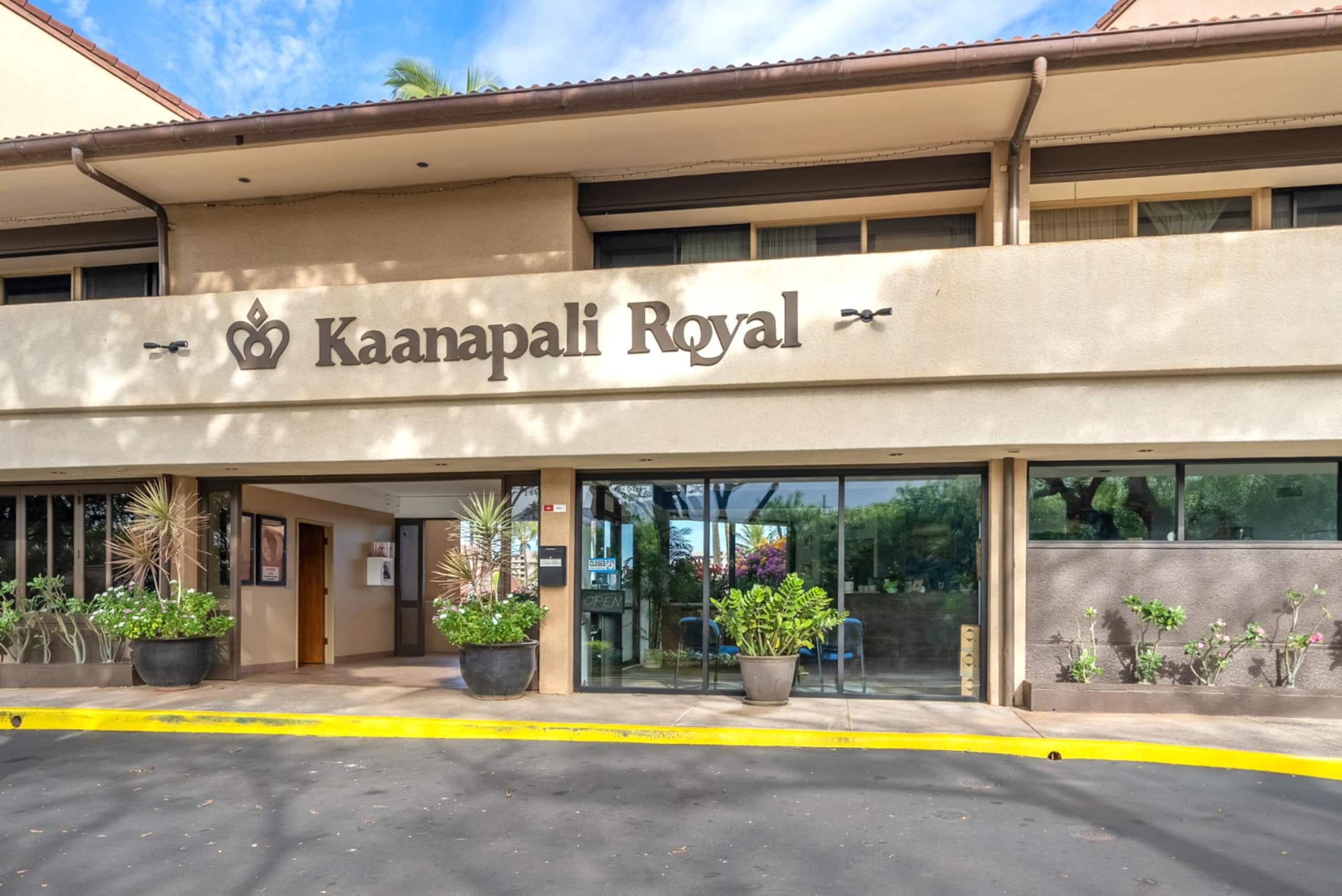 Condo in Lahaina · ★4.83 · 2 bedrooms · 3 beds · 2 baths - Image 4
