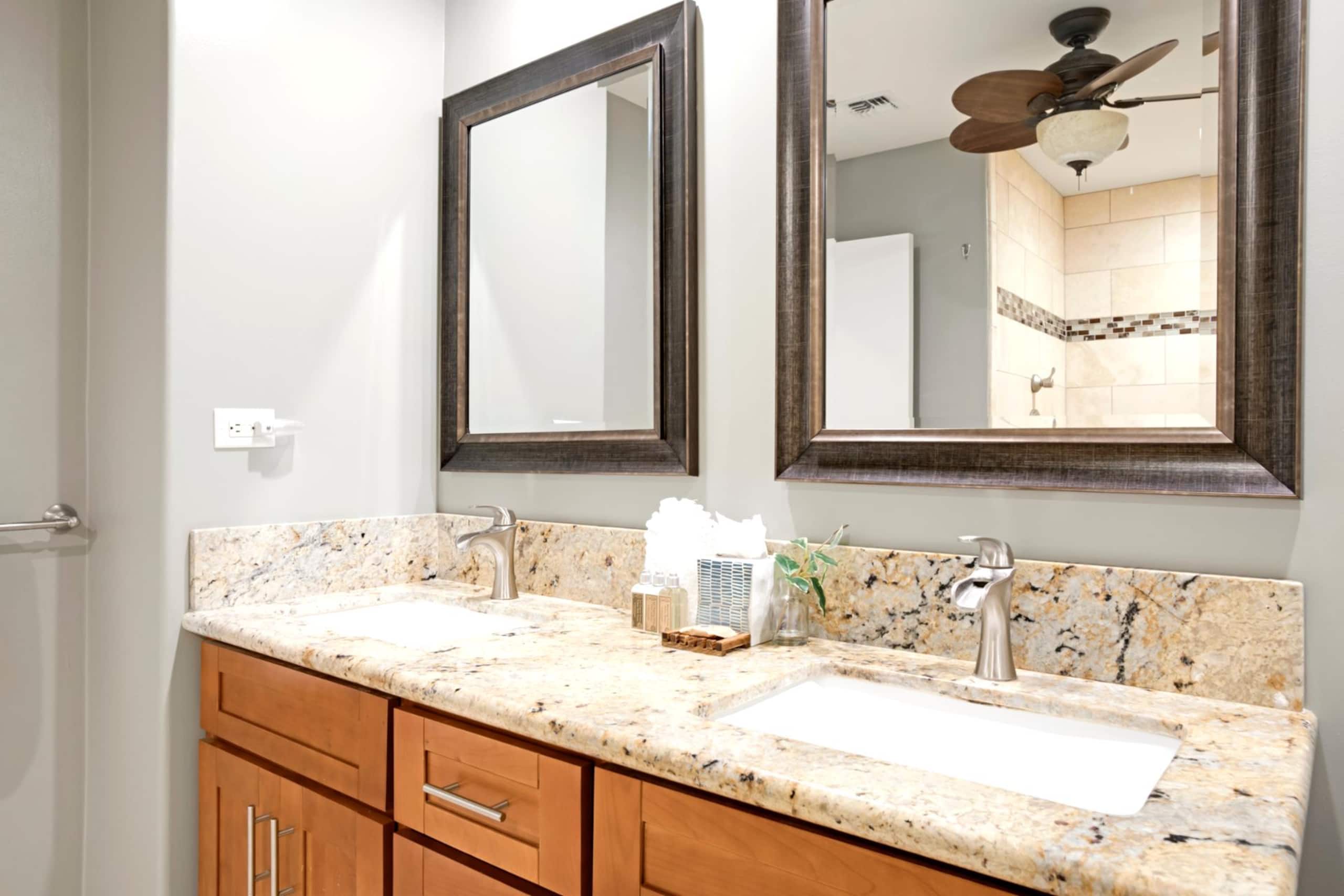 Condo in Lahaina · ★4.83 · 2 bedrooms · 3 beds · 2 baths - Image 31