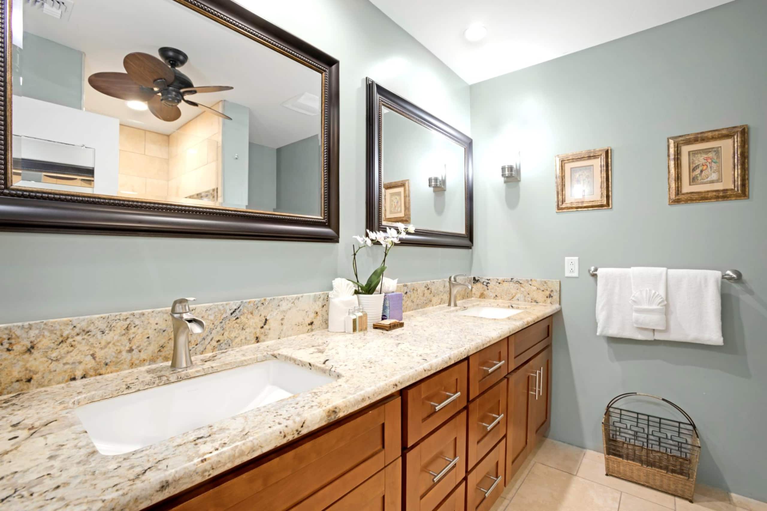 Condo in Lahaina · ★4.83 · 2 bedrooms · 3 beds · 2 baths - Image 43