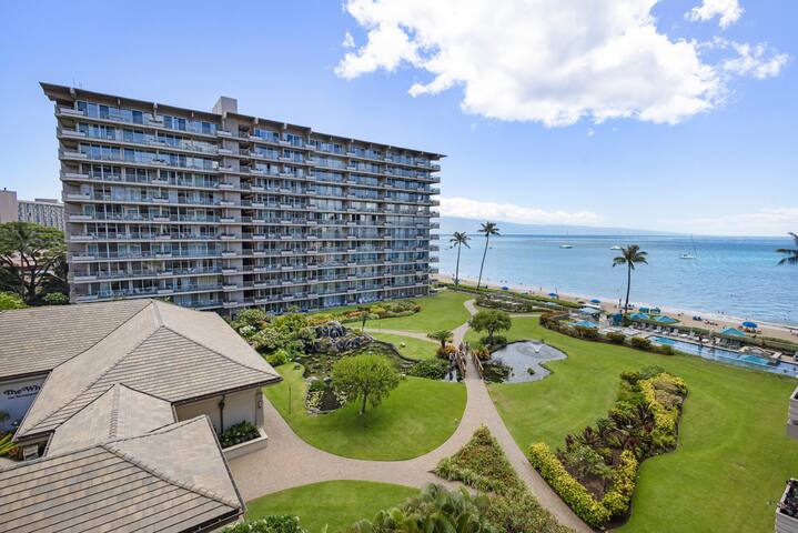 Whaler on Kaanapali Beach Ocean View #623 2Br/2Ba gallery image 2