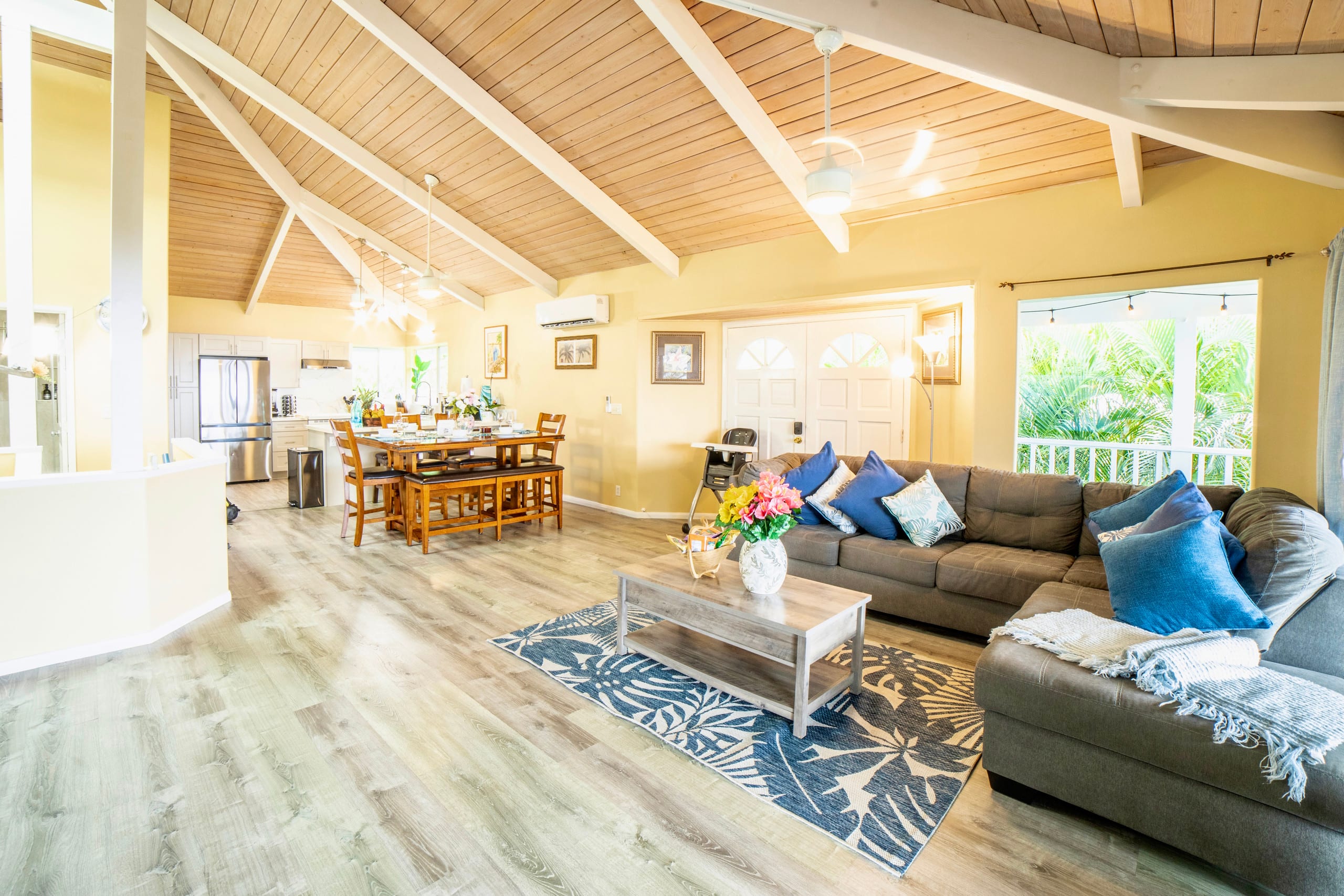 Home in Kailua-Kona · ★4.93 · 3 bedrooms · 7 beds · 3 private baths - Image 5