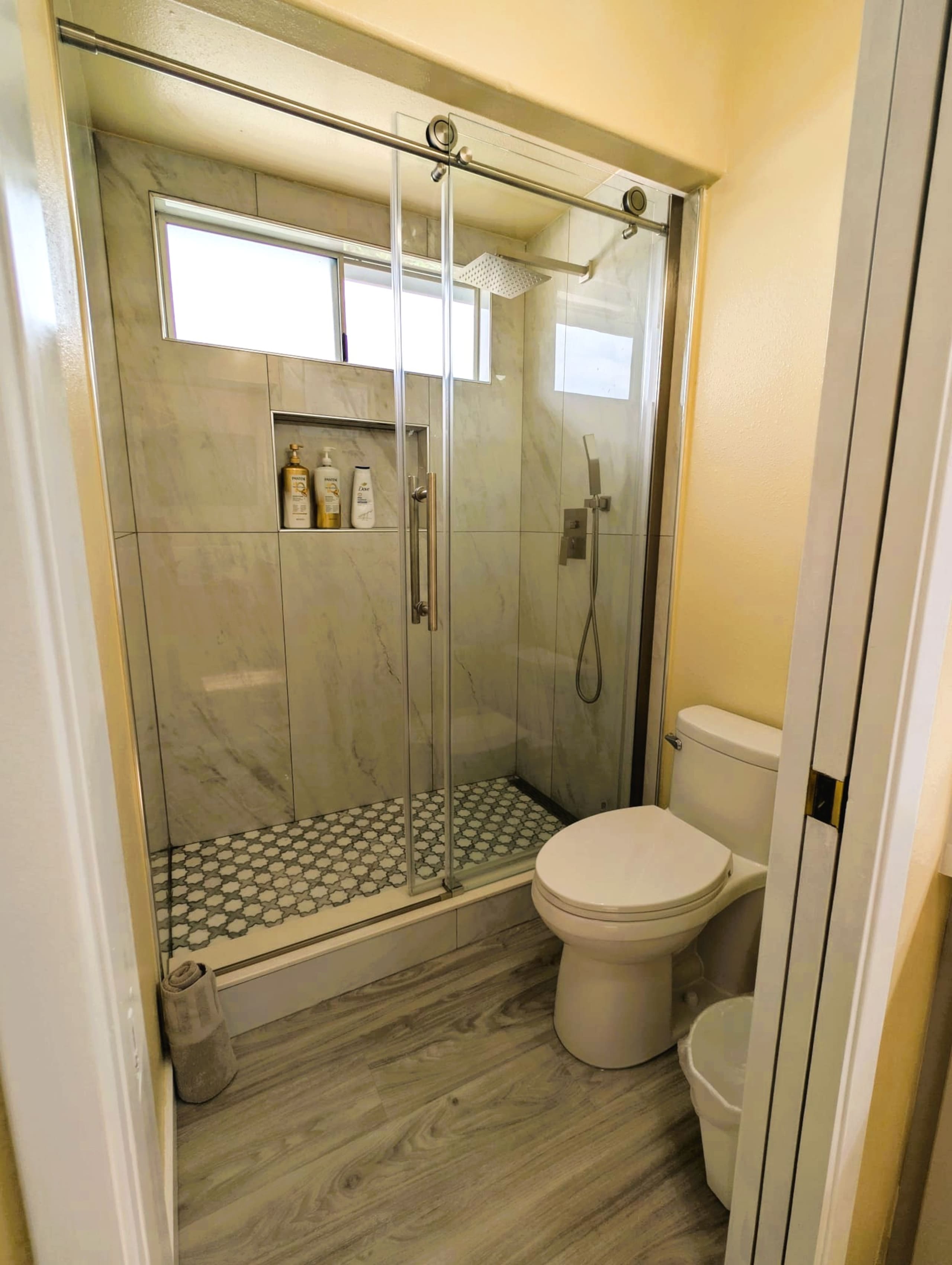 Home in Kailua-Kona · ★4.93 · 3 bedrooms · 7 beds · 3 private baths - Image 22