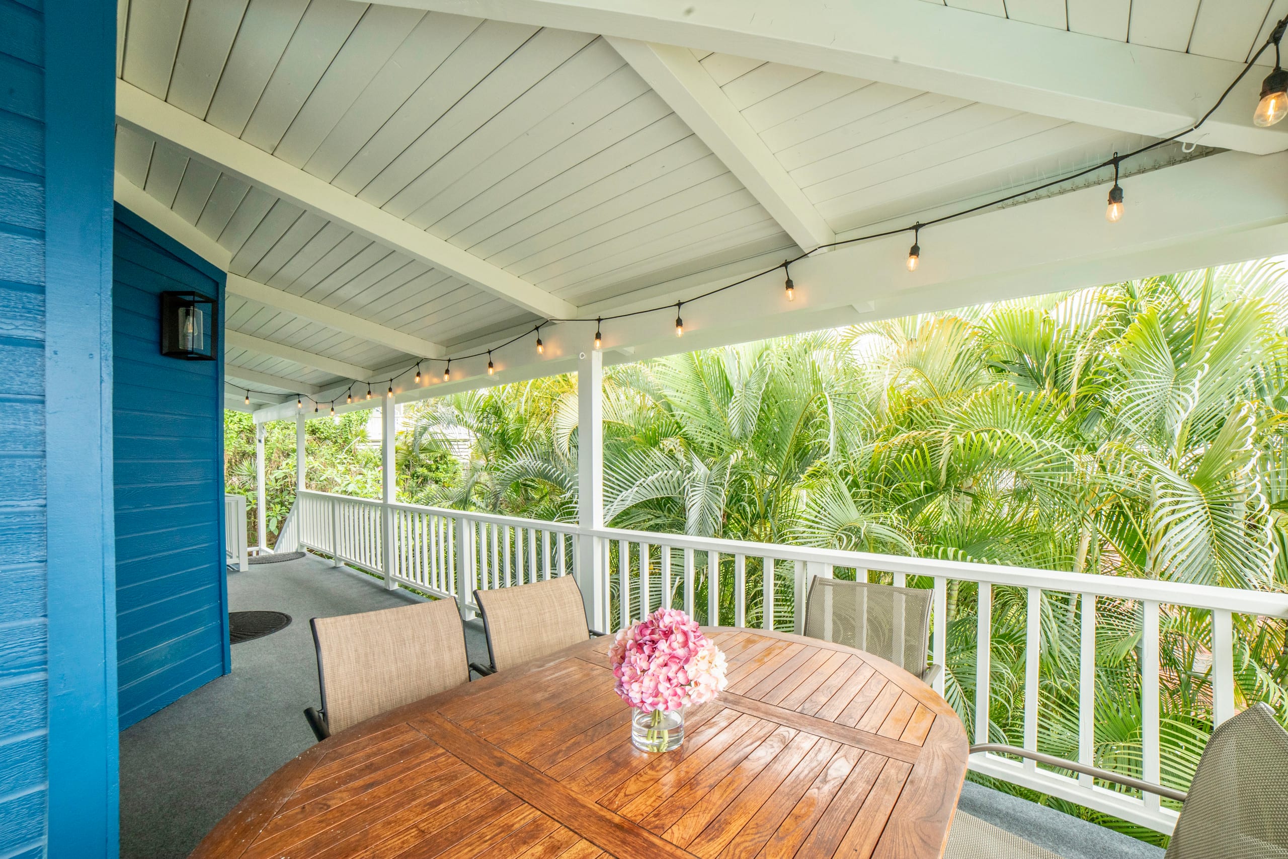 Home in Kailua-Kona · ★4.93 · 3 bedrooms · 7 beds · 3 private baths - Image 34