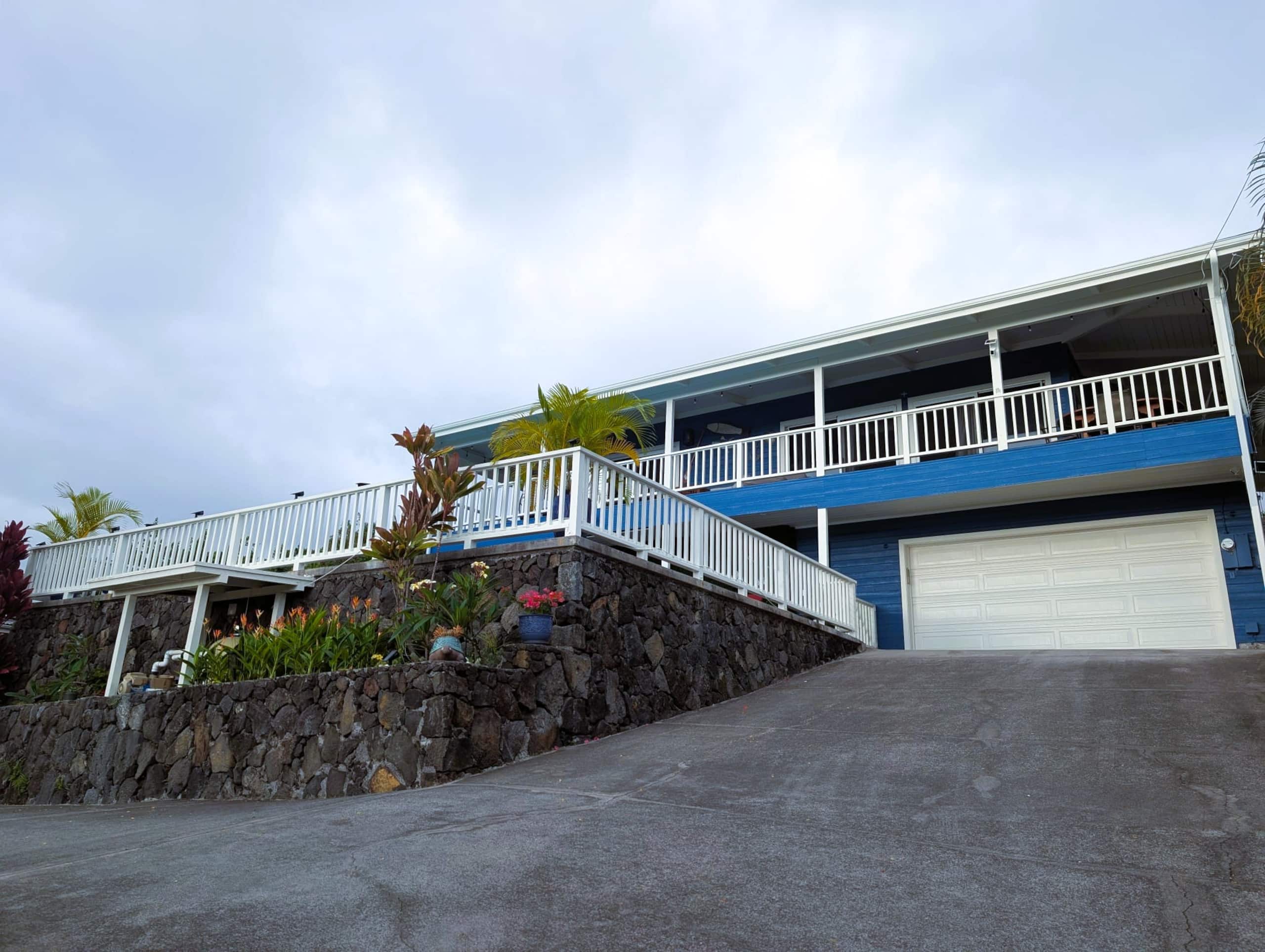 Home in Kailua-Kona · ★4.93 · 3 bedrooms · 7 beds · 3 private baths - Image 33