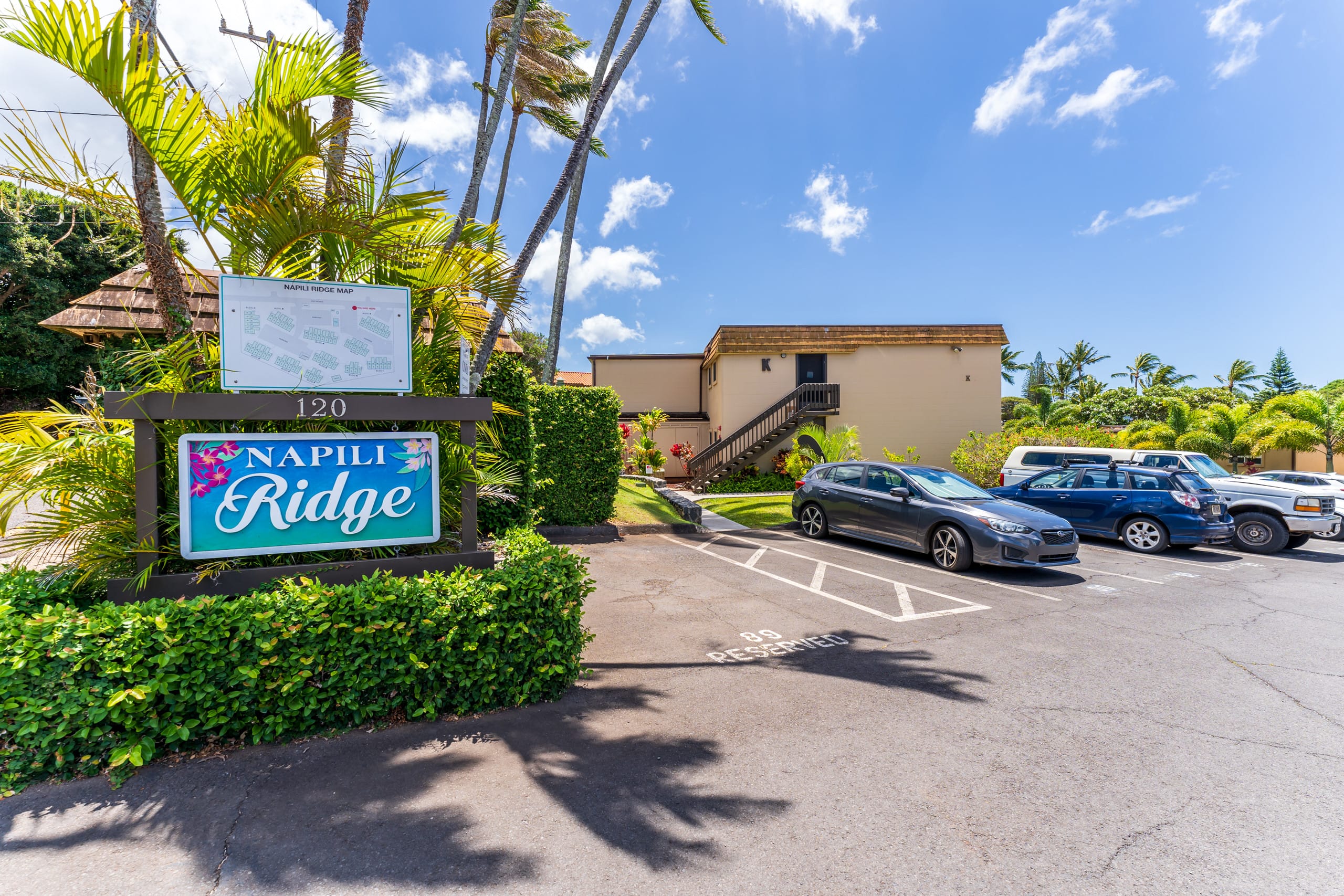 Condo in Lahaina · ★4.89 · 1 bedroom · 2 beds · 1 bath - Image 16