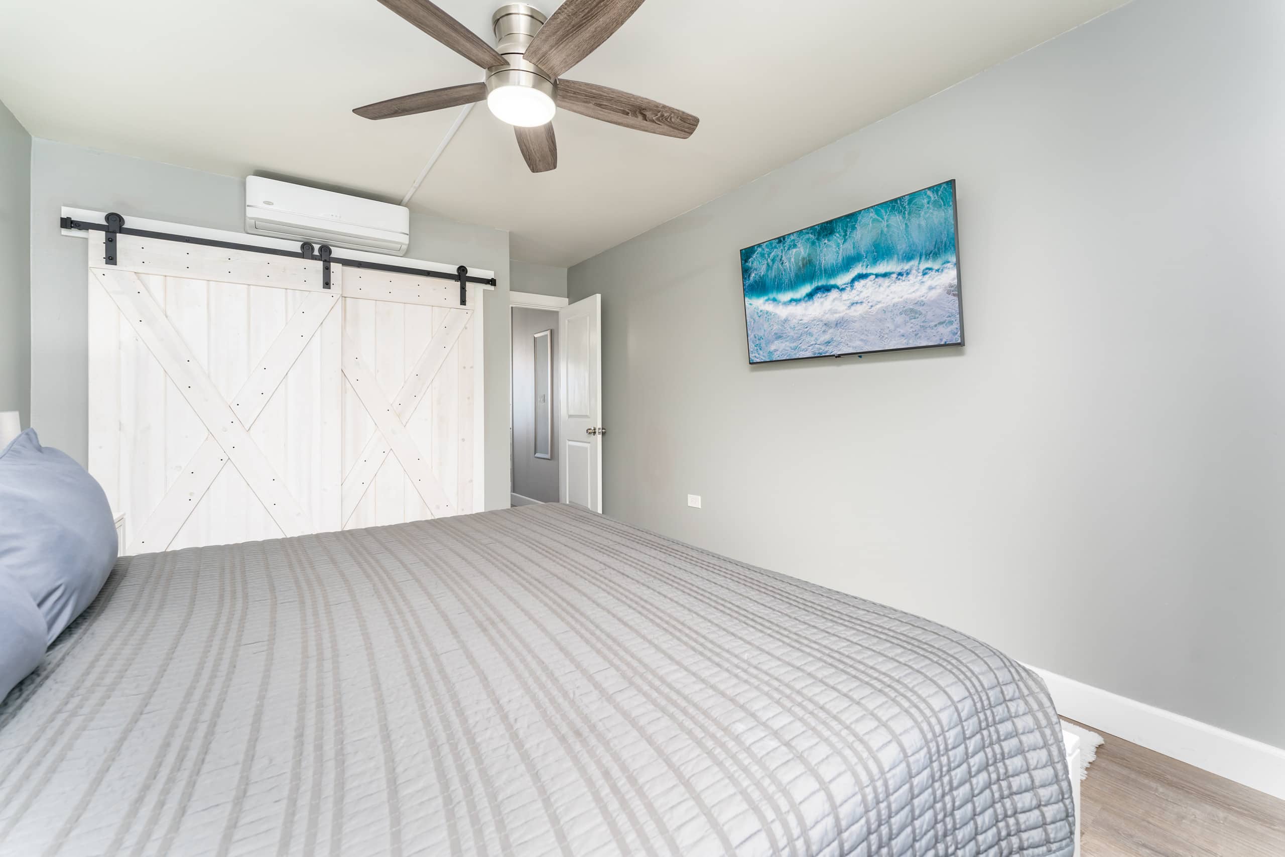 Condo in Lahaina · ★4.89 · 1 bedroom · 2 beds · 1 bath - Image 11