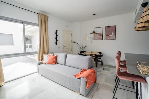 Successful Airbnb property: Full Kitchen | Málaga Center | Wi-Fi | TV in San Miguel