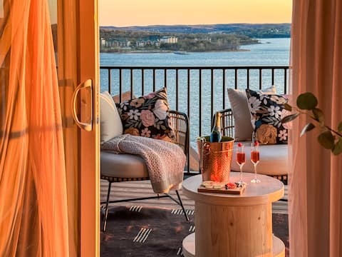 Perfect on Every Level! > Indoor Pool>View>Sunsets
