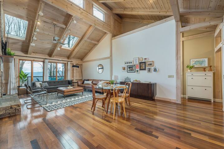 White Pine Retreat | Pet-friendly, Views, Near AVL gallery image 5