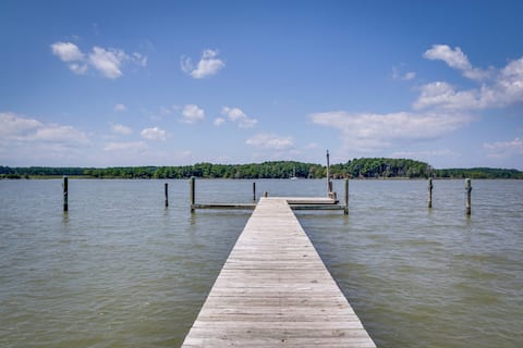 Waterfront Cambridge Gem w/ Hot Tub, Pool & Dock!